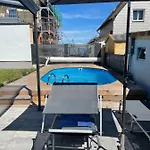 #2 Grosses Mit Pool Und Garten Ubytování v soukromí Memmingen
